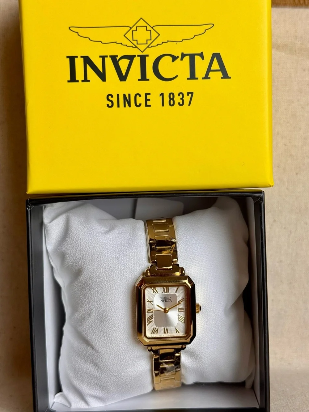 Invicta celestial gold